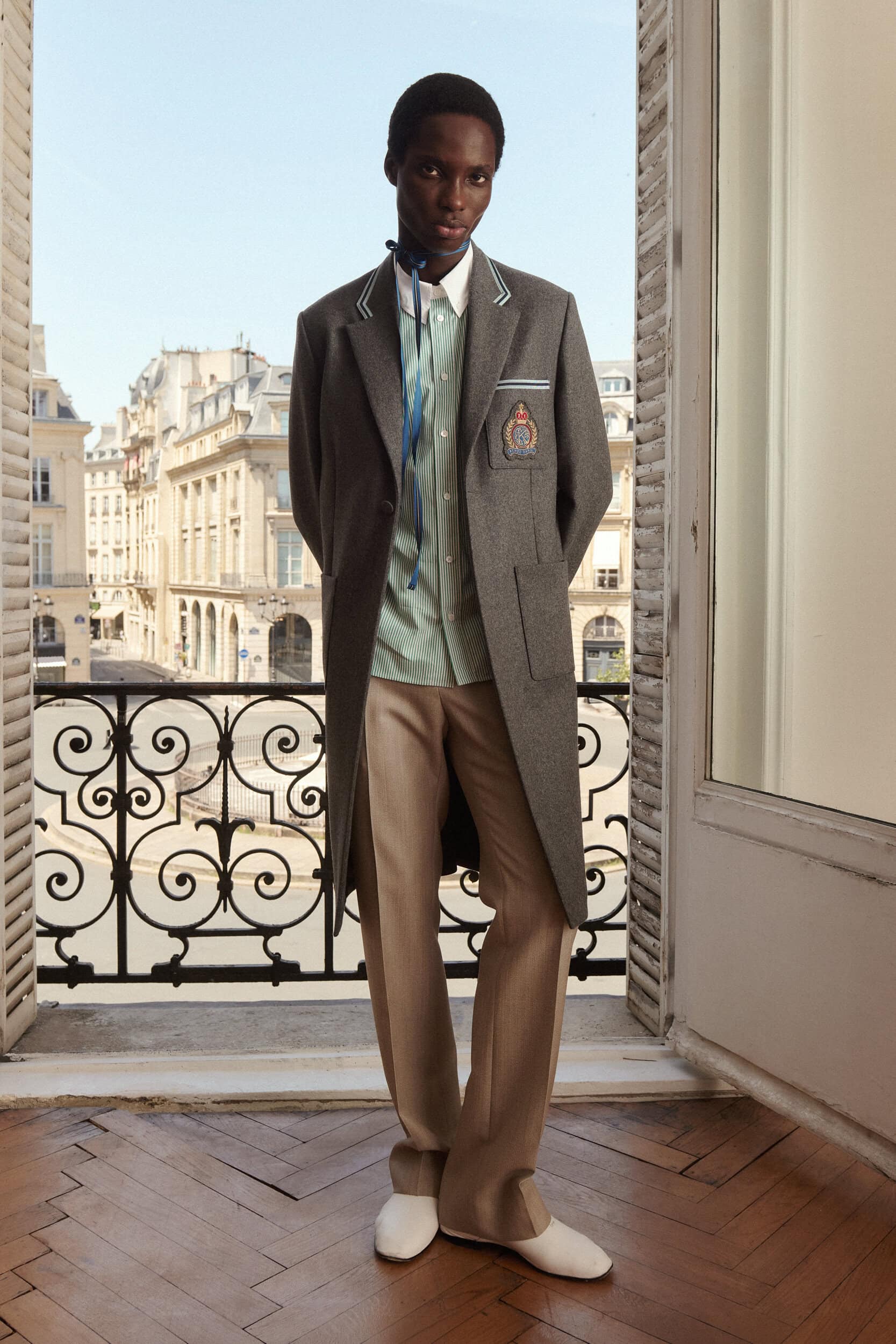 Look 15