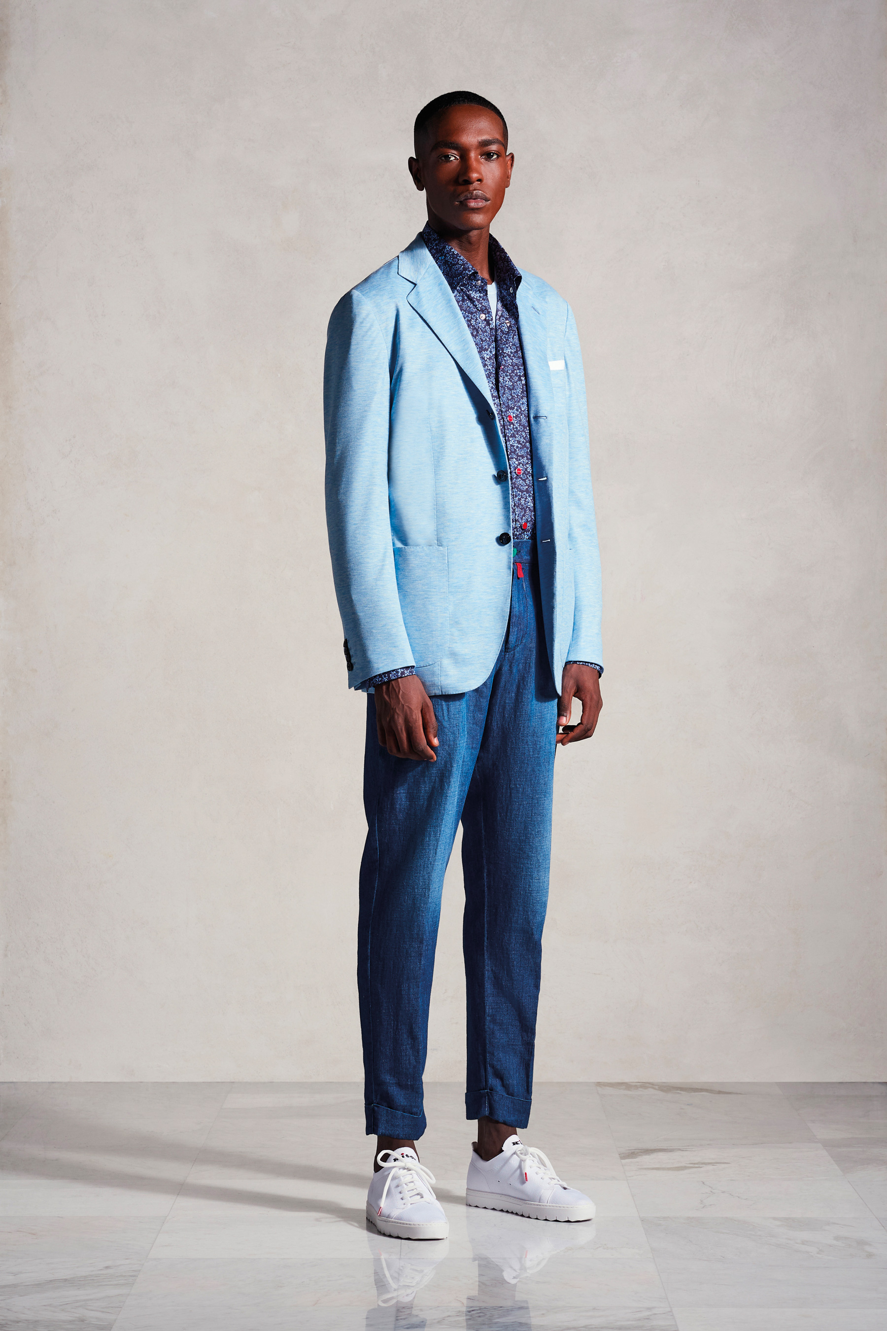Look 19