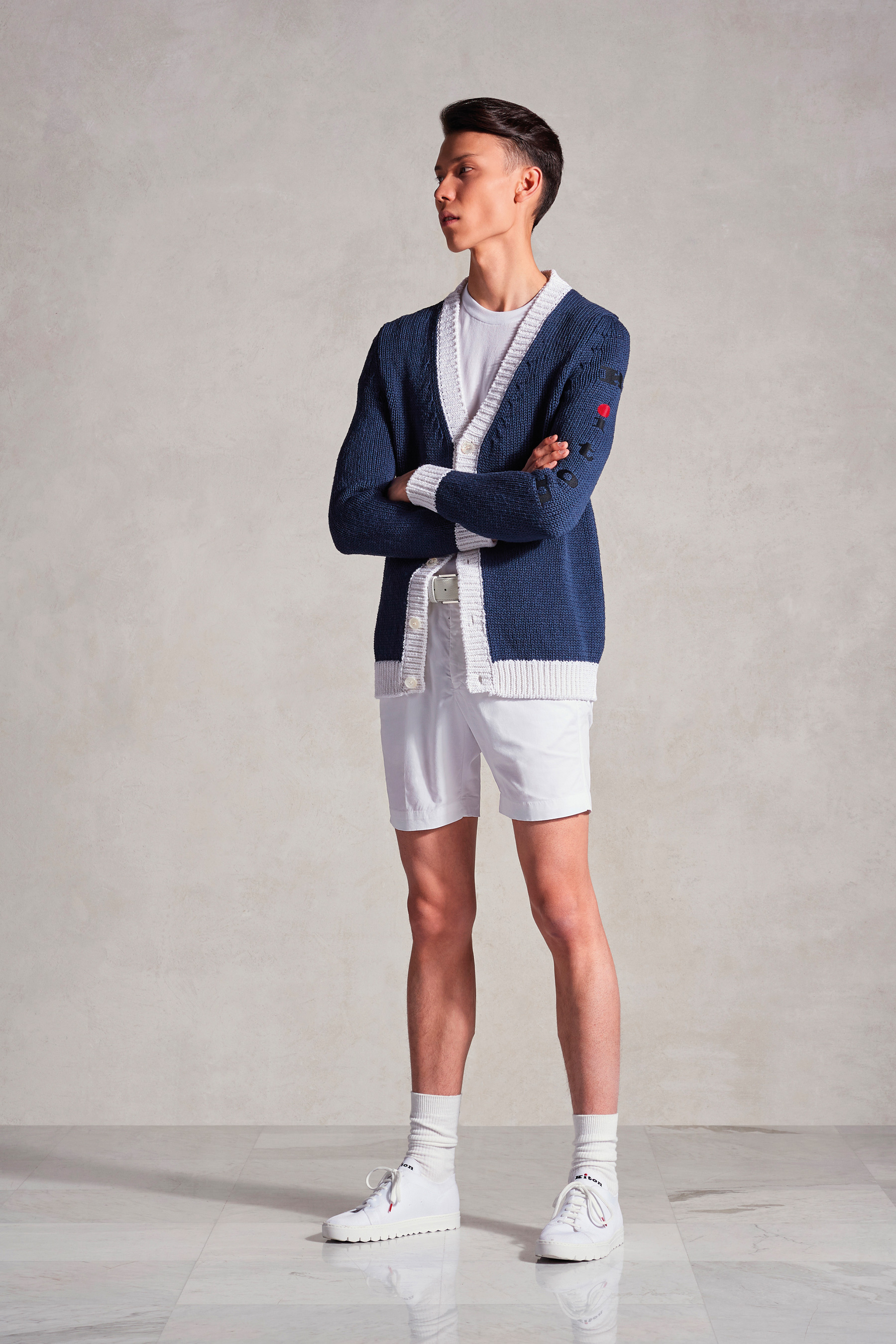 Look 70