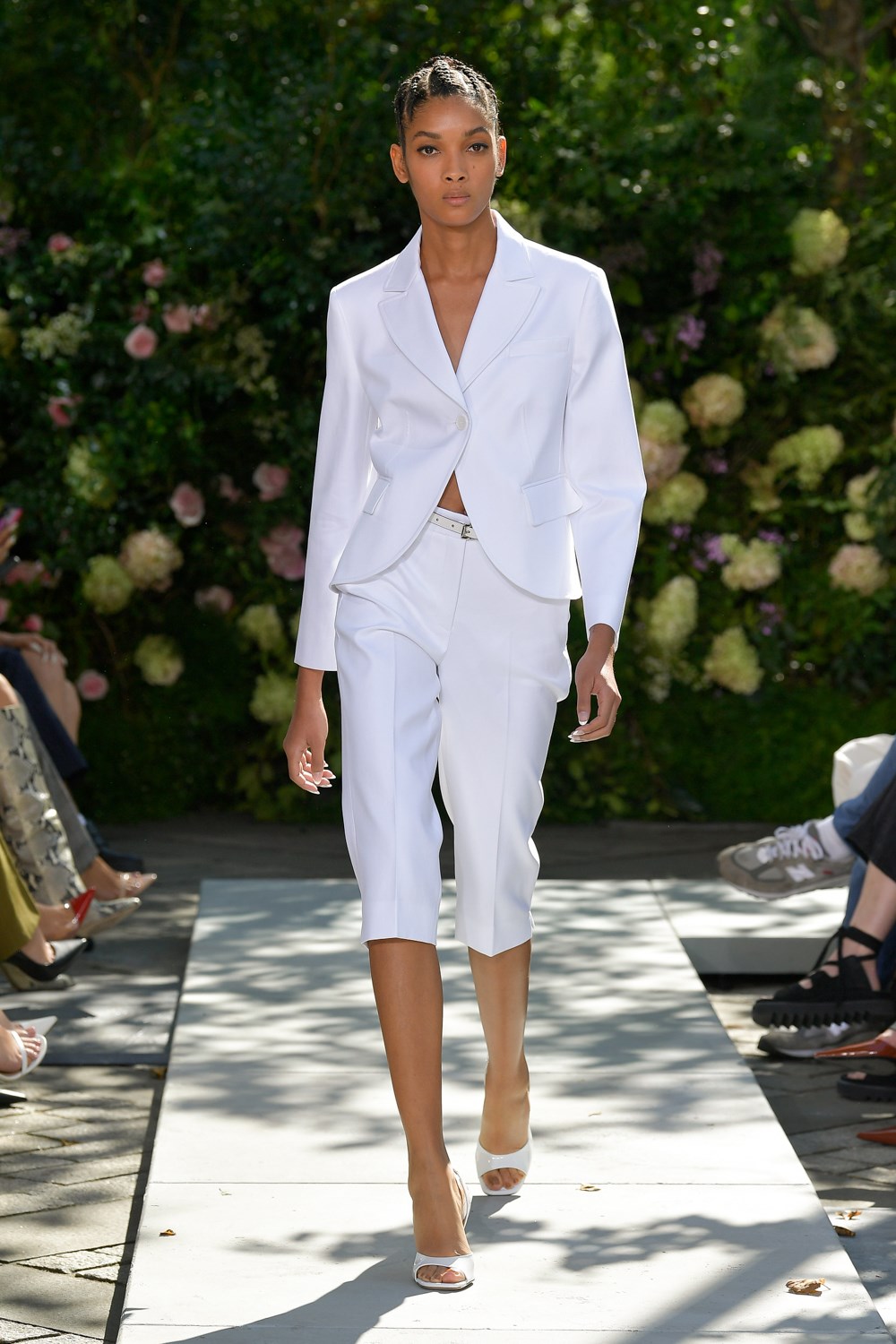Look 12