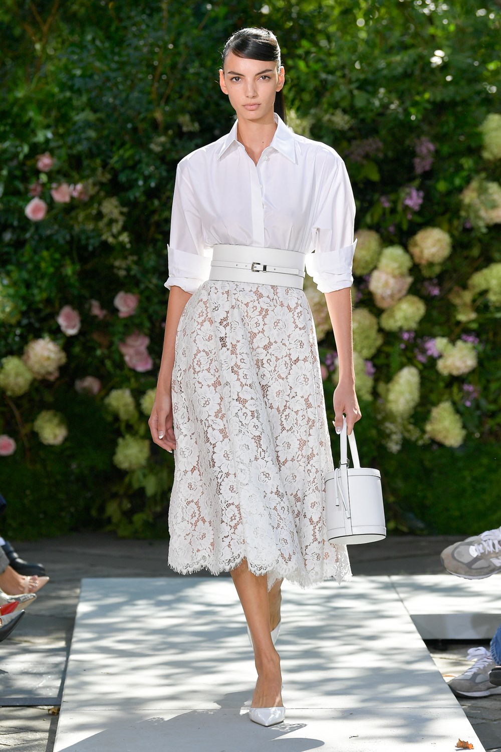 Look 30