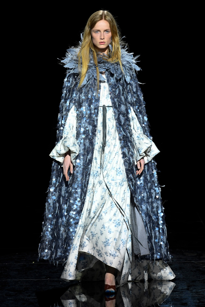Look 29