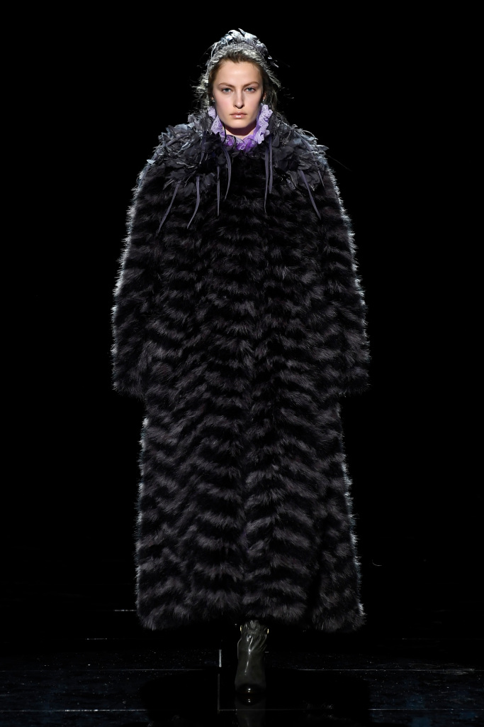 Look 37