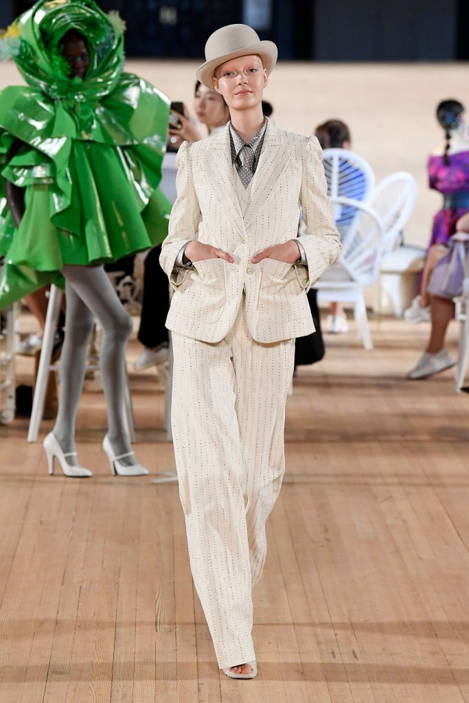 Look 37