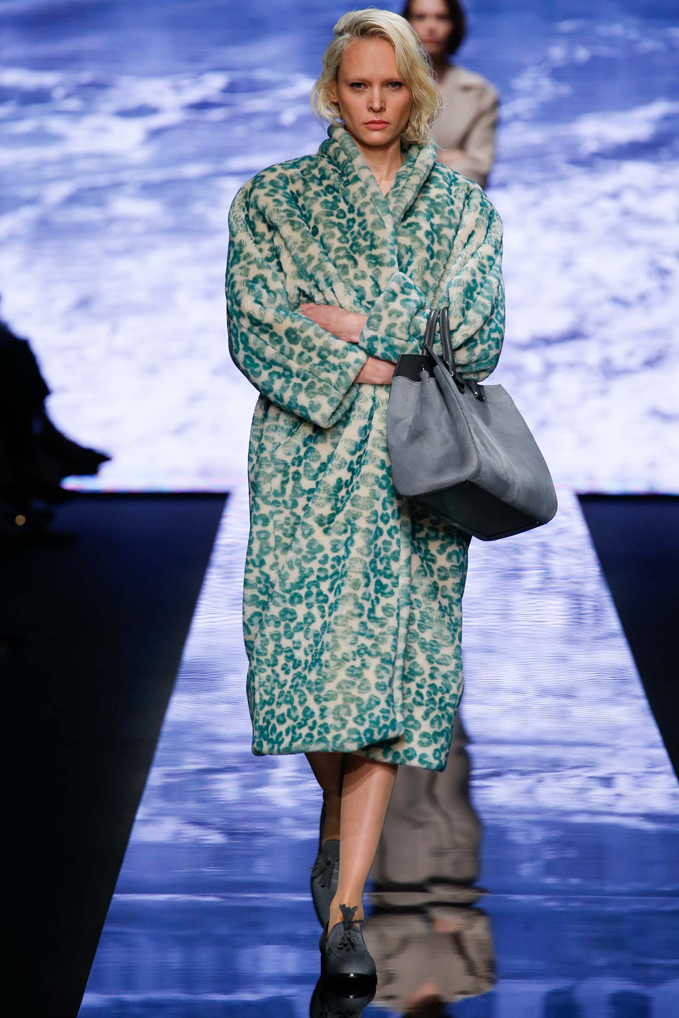 Look 23