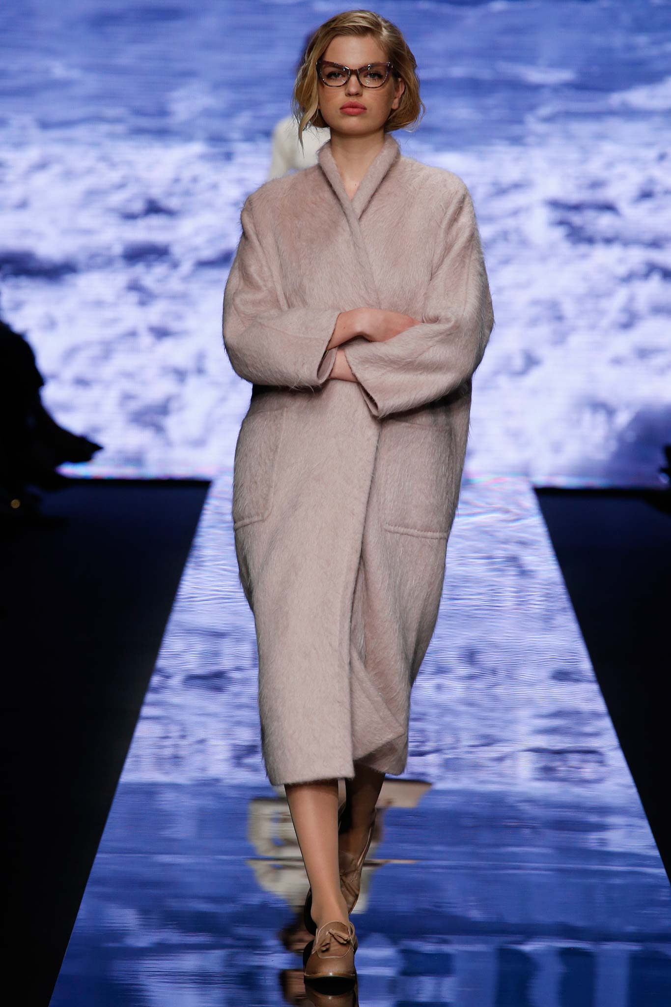 Look 29