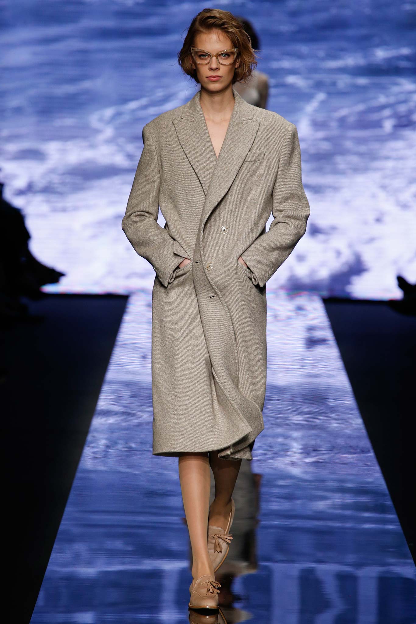 Look 30