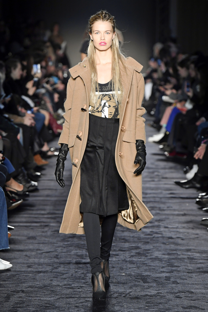 Look 17