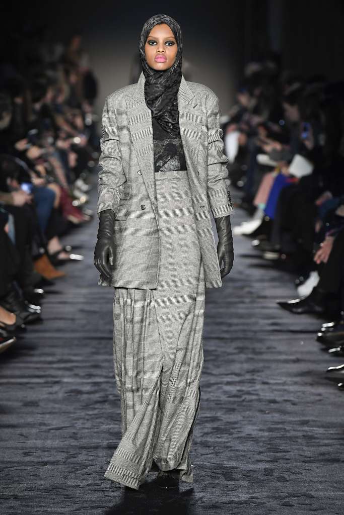 Look 24