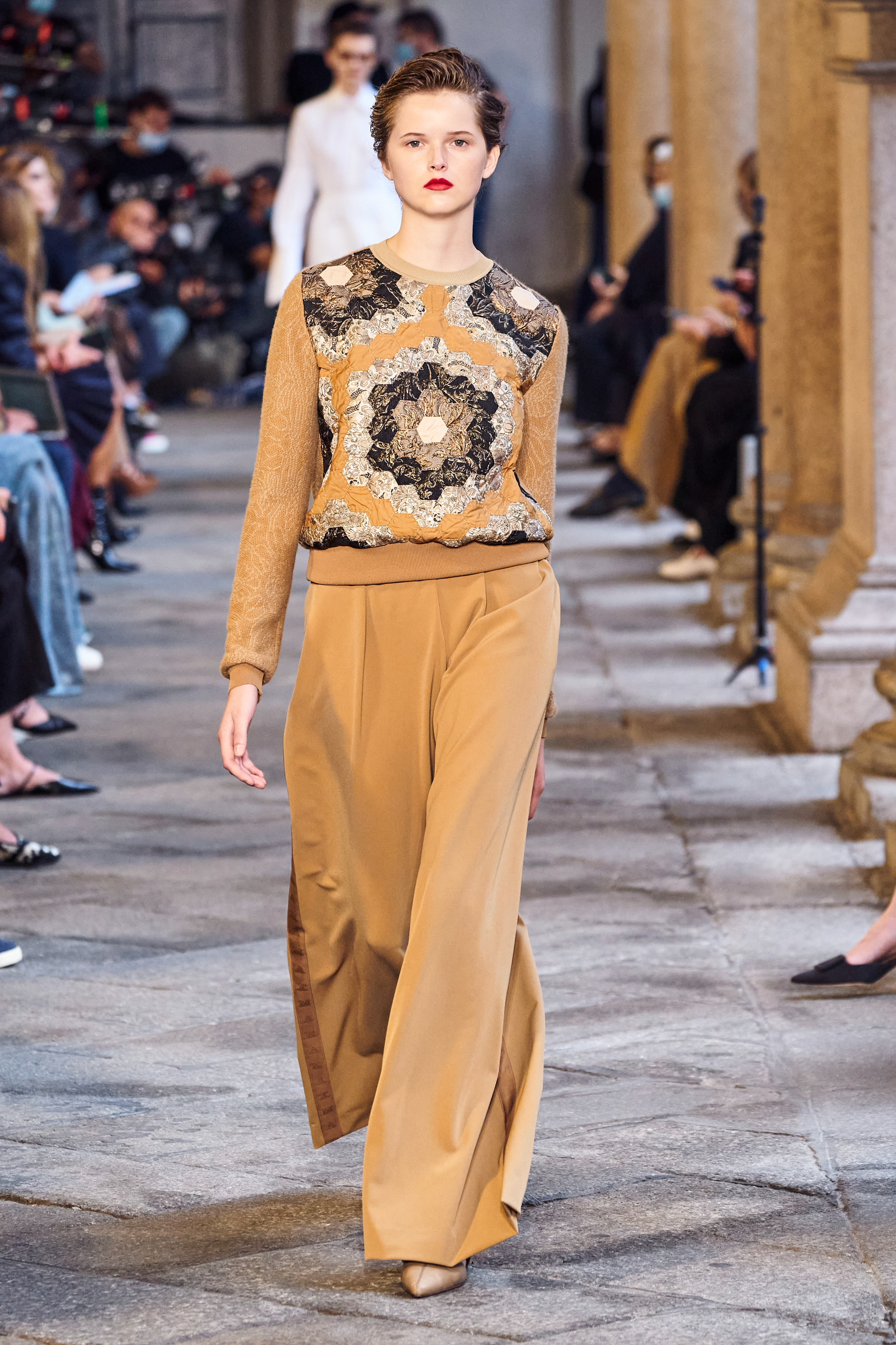 Look 20