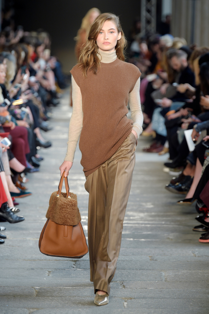 Look 9