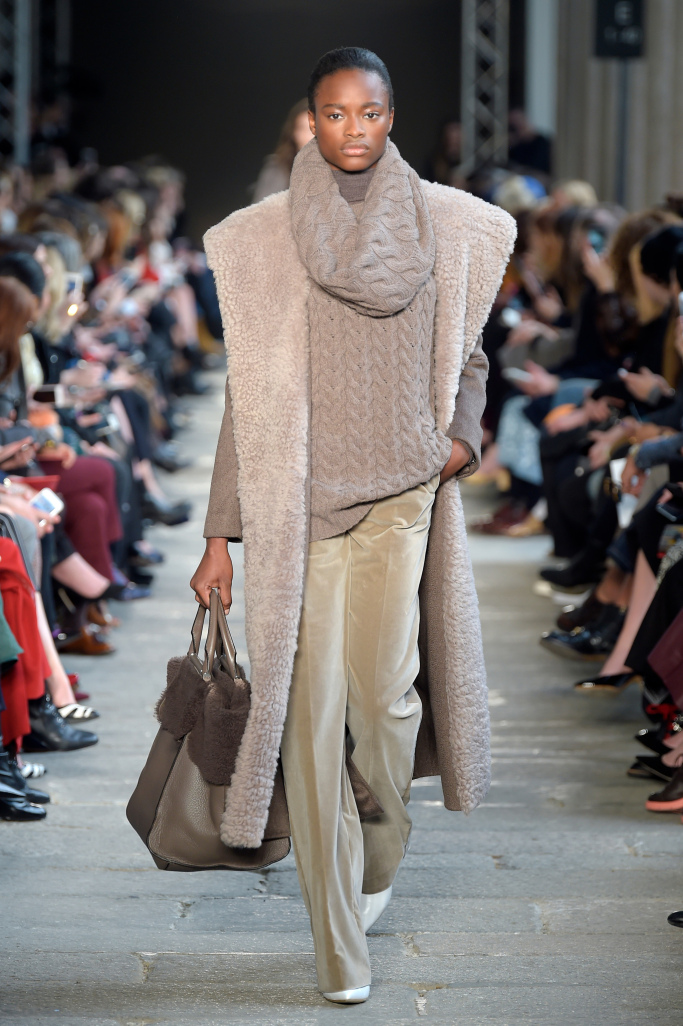 Look 14