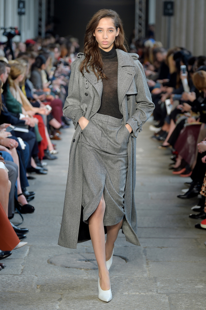Look 17