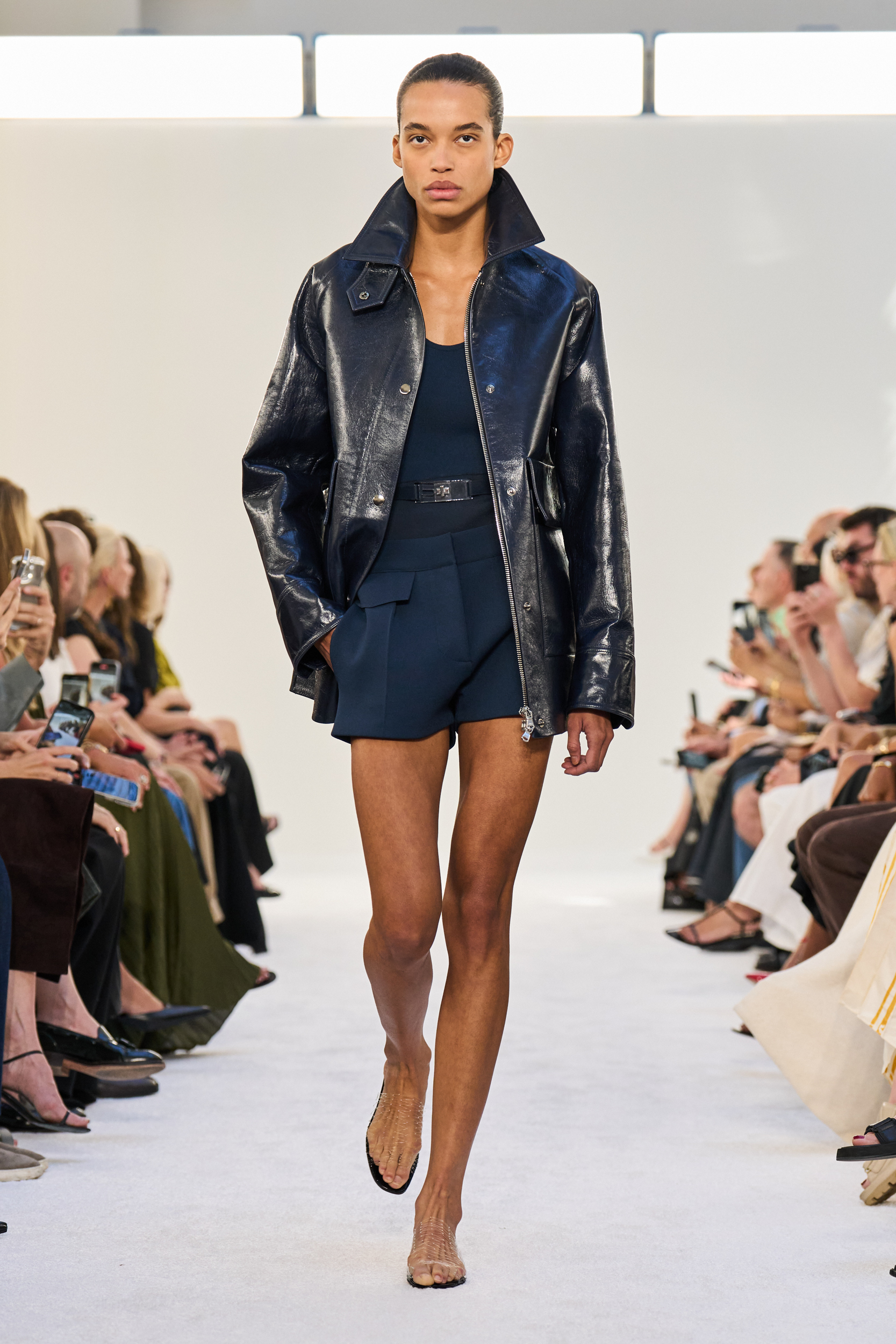 Look 7