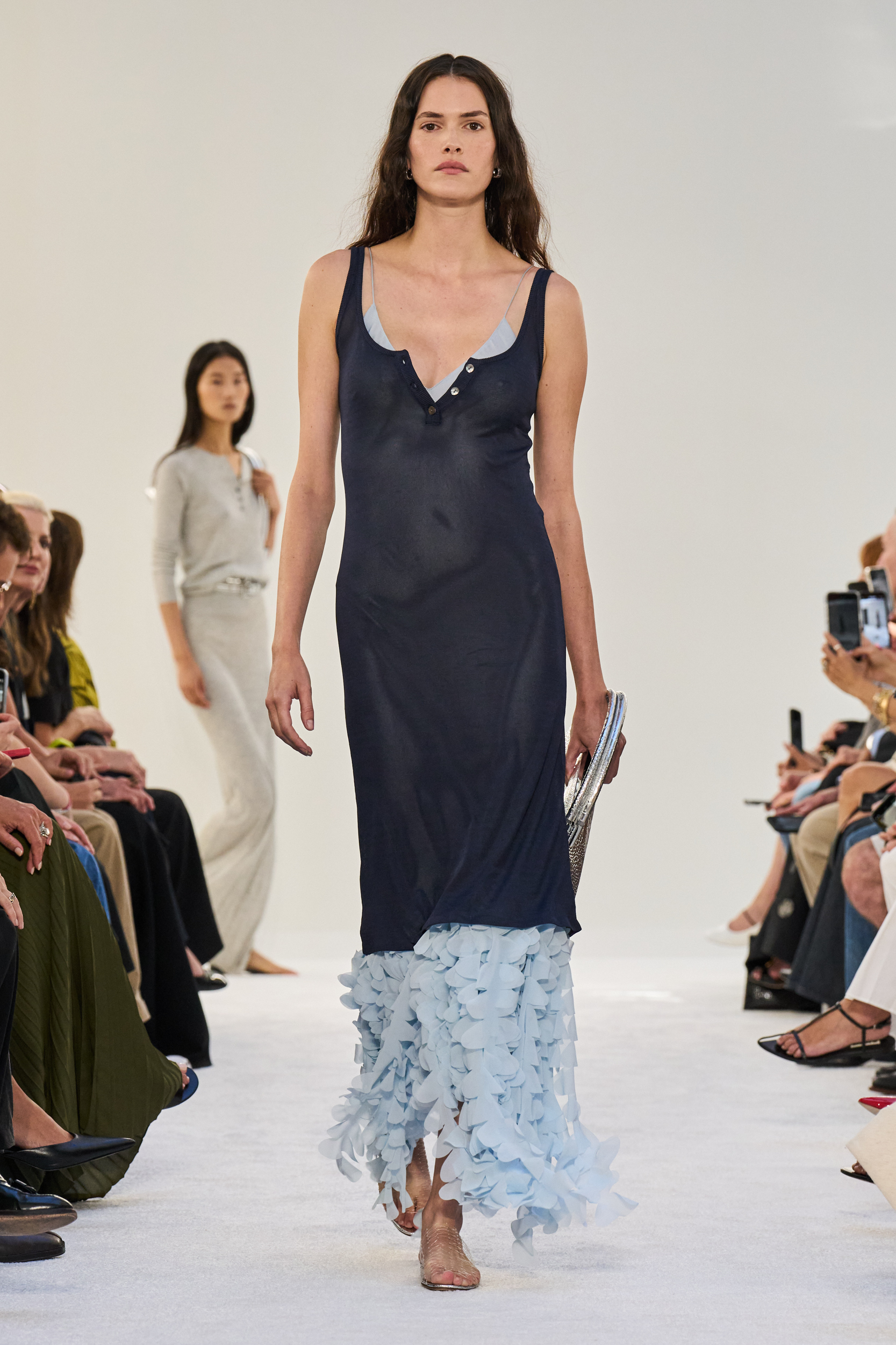 Look 9