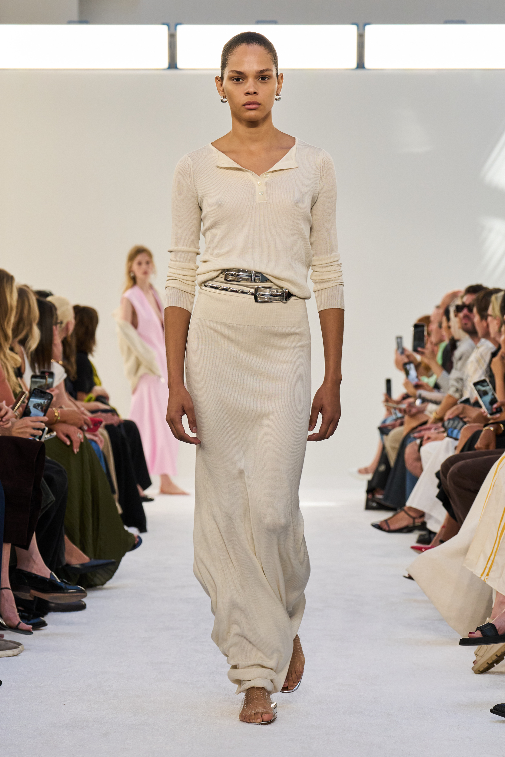 Look 17