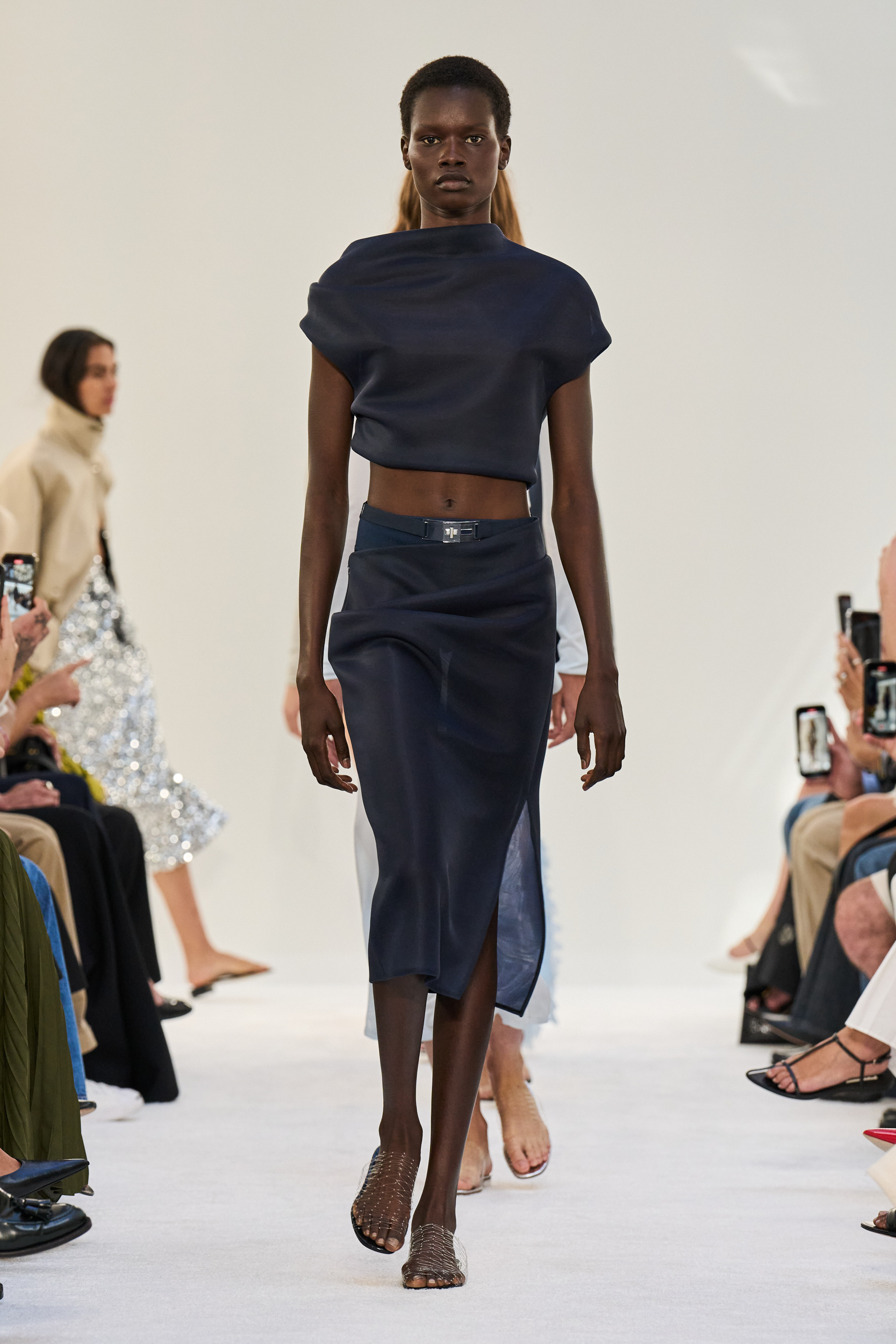 Look 44