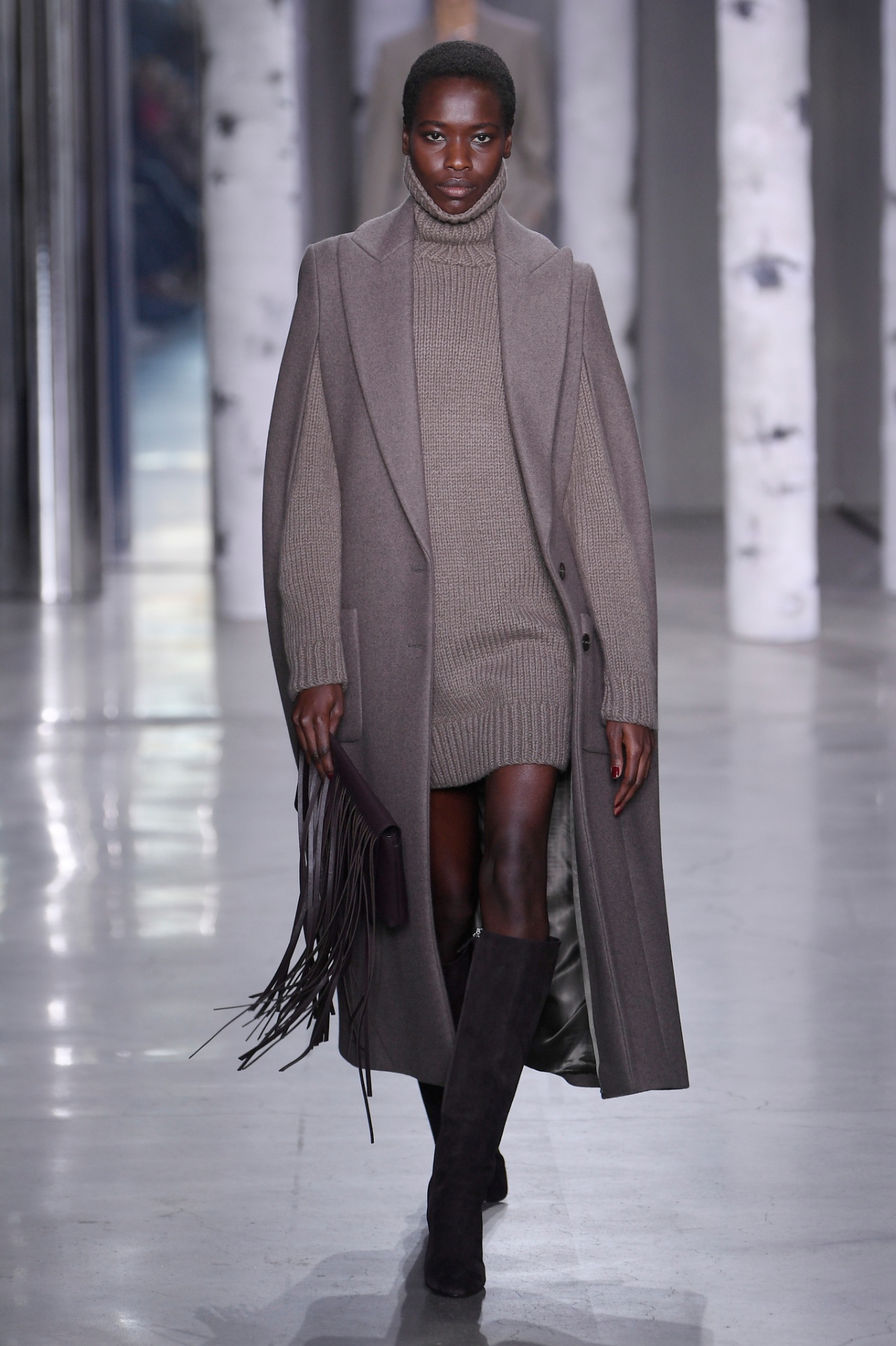 Look 10