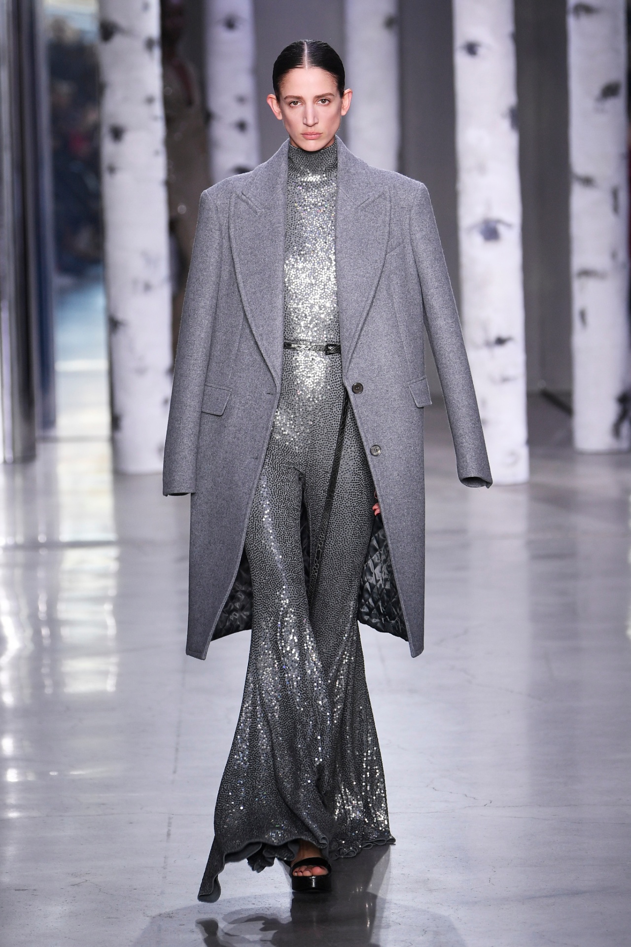 Look 60