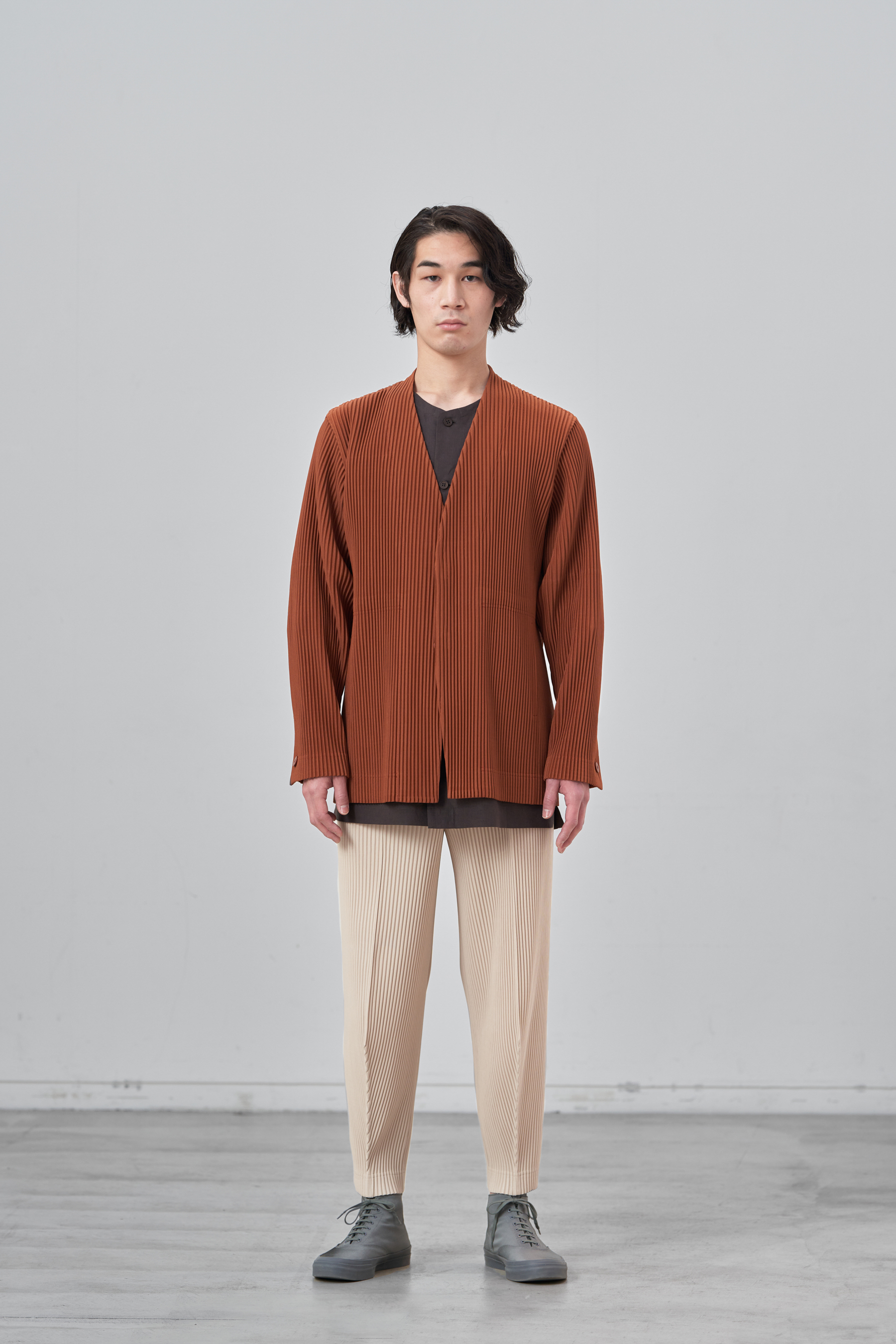 Look 10