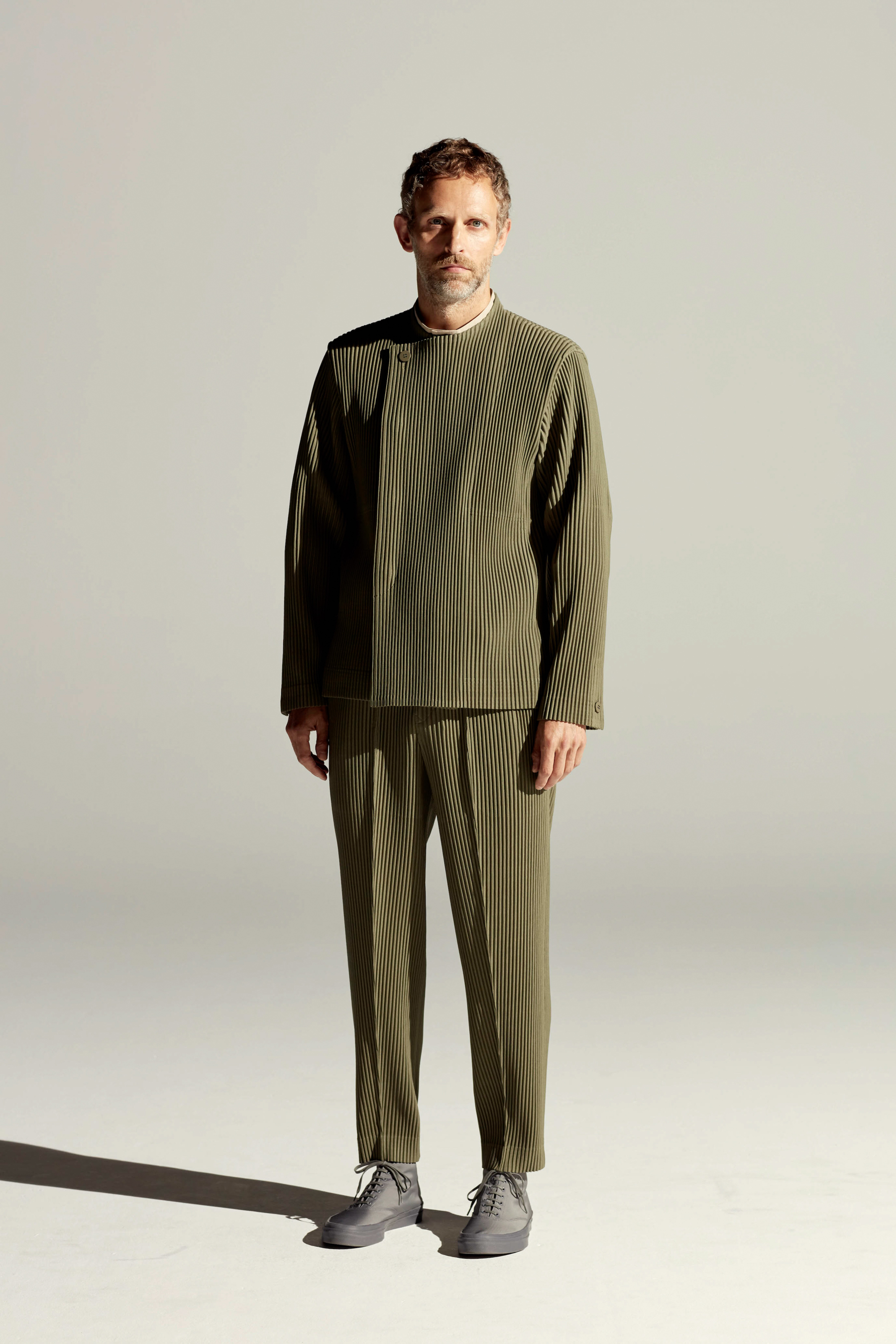 Look 10