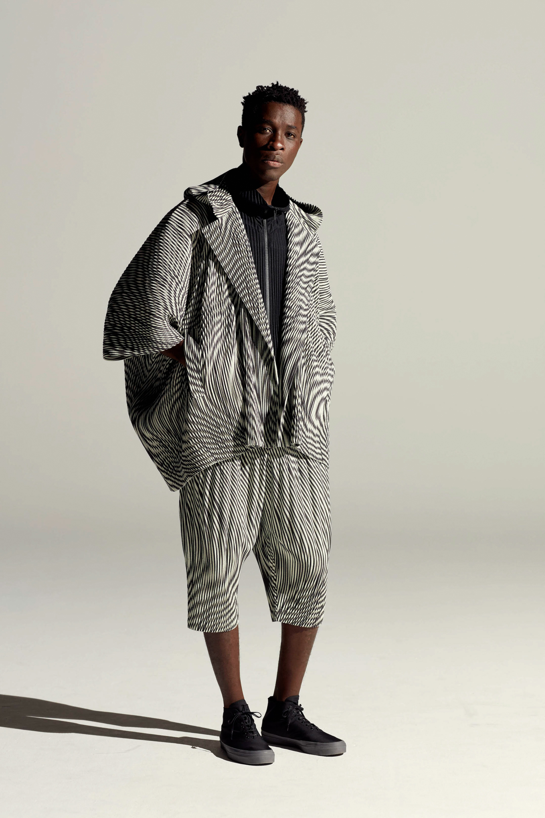 Look 15