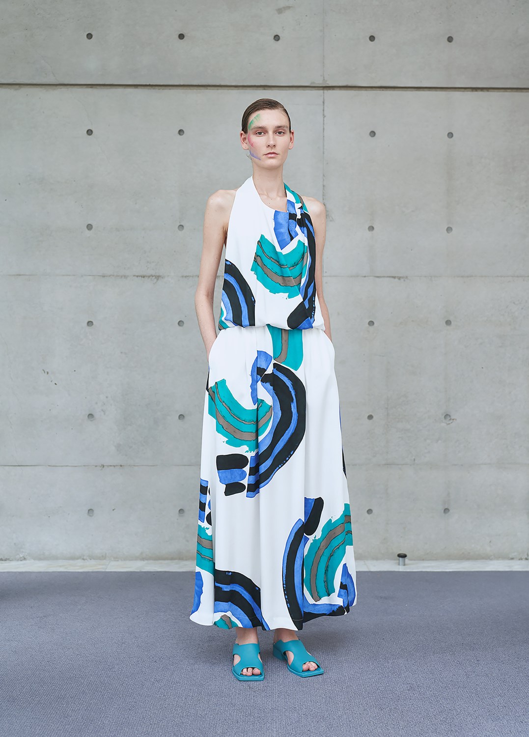 Look 24