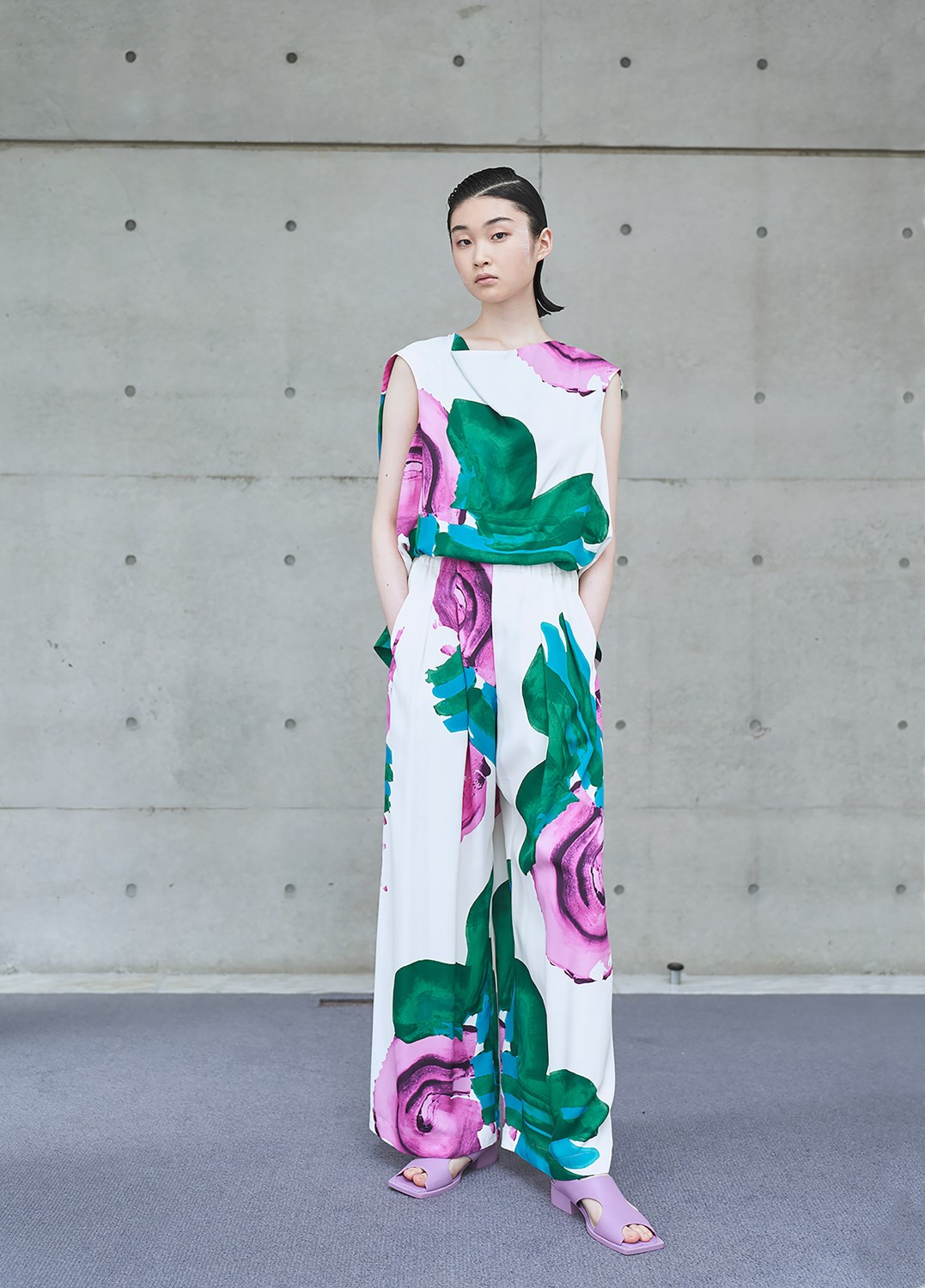 Look 25