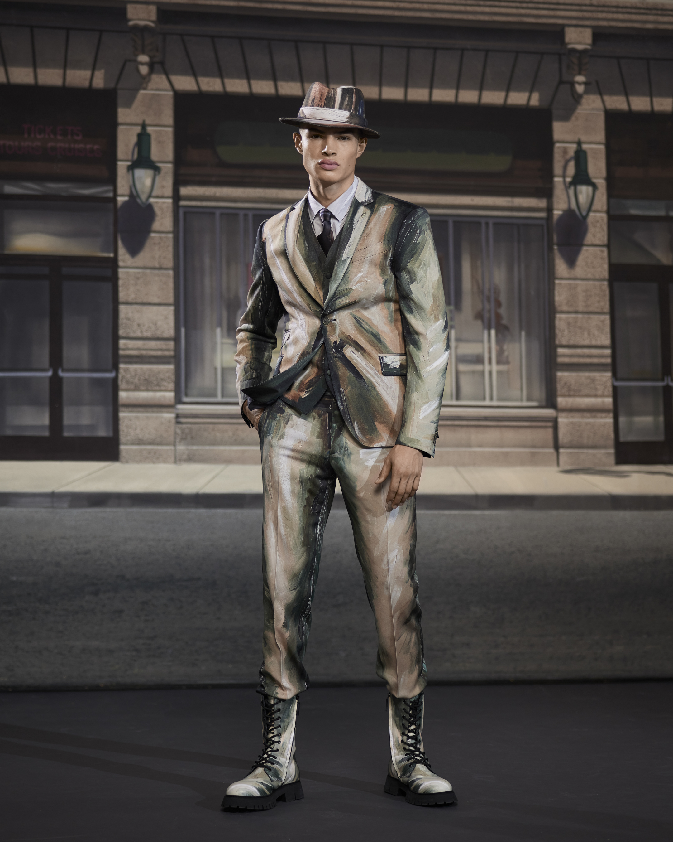 Look 7