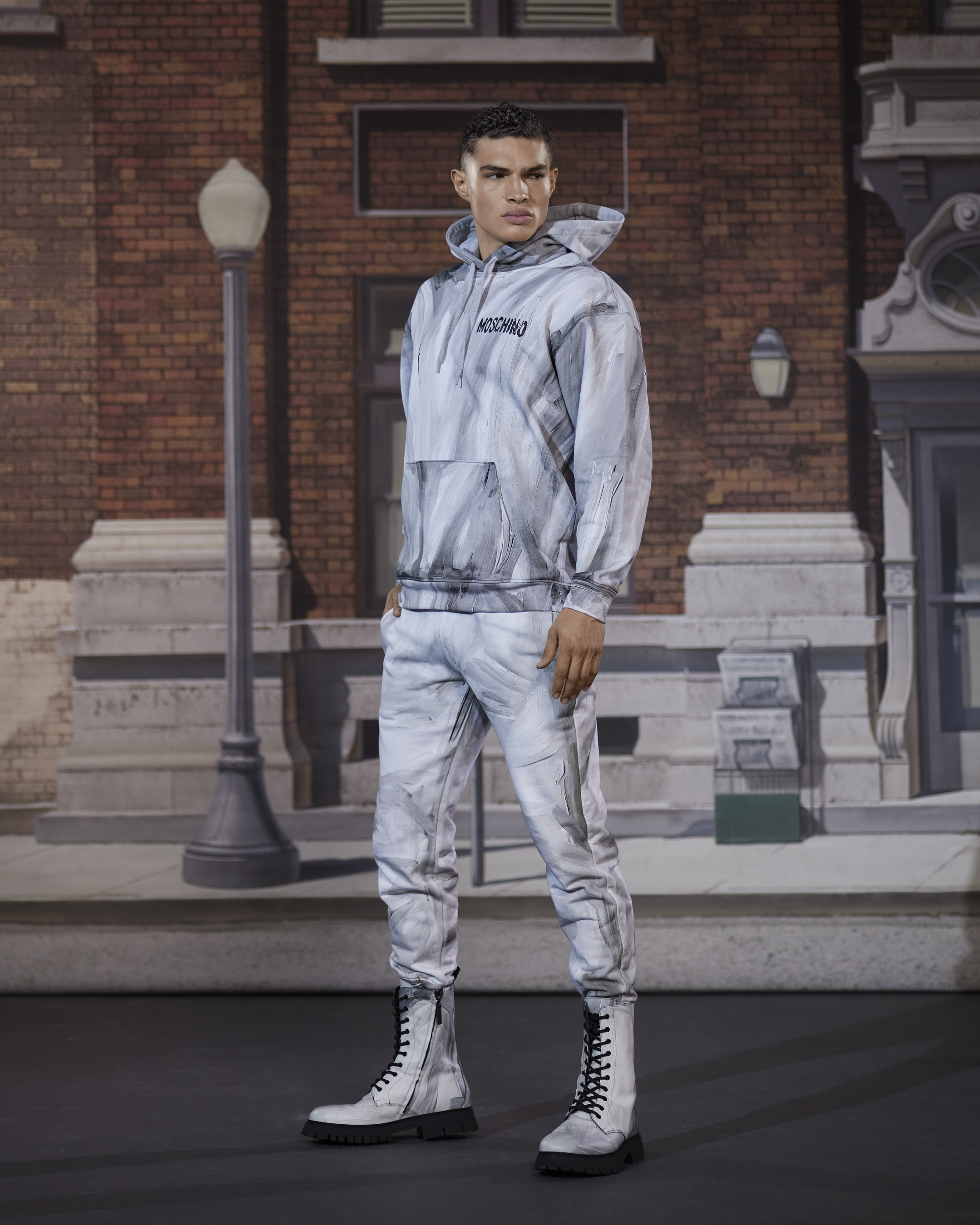 Look 25