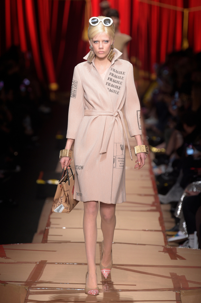 Look 10