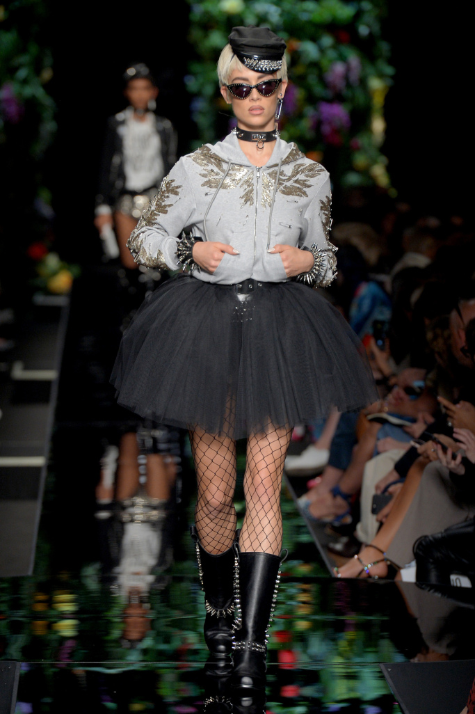 Look 30