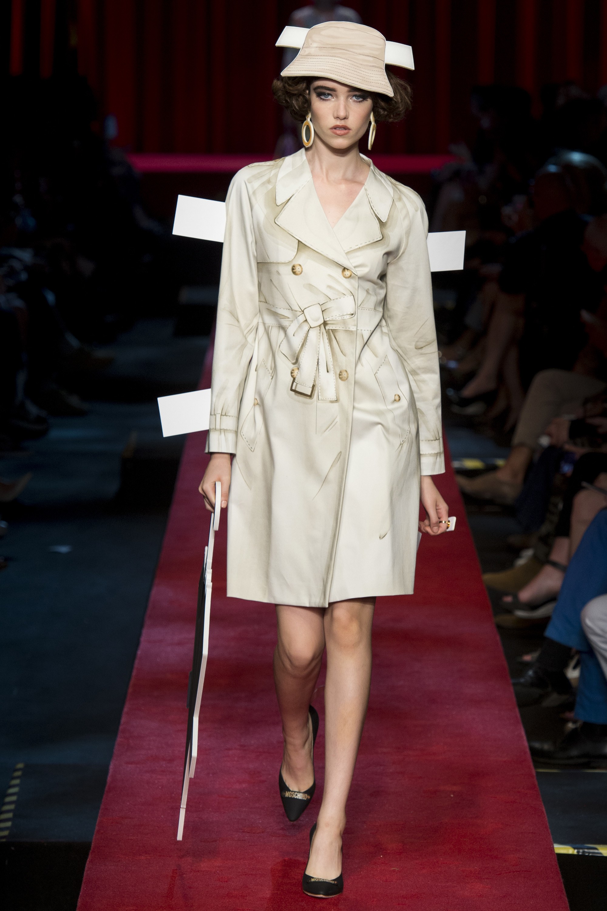 Look 12