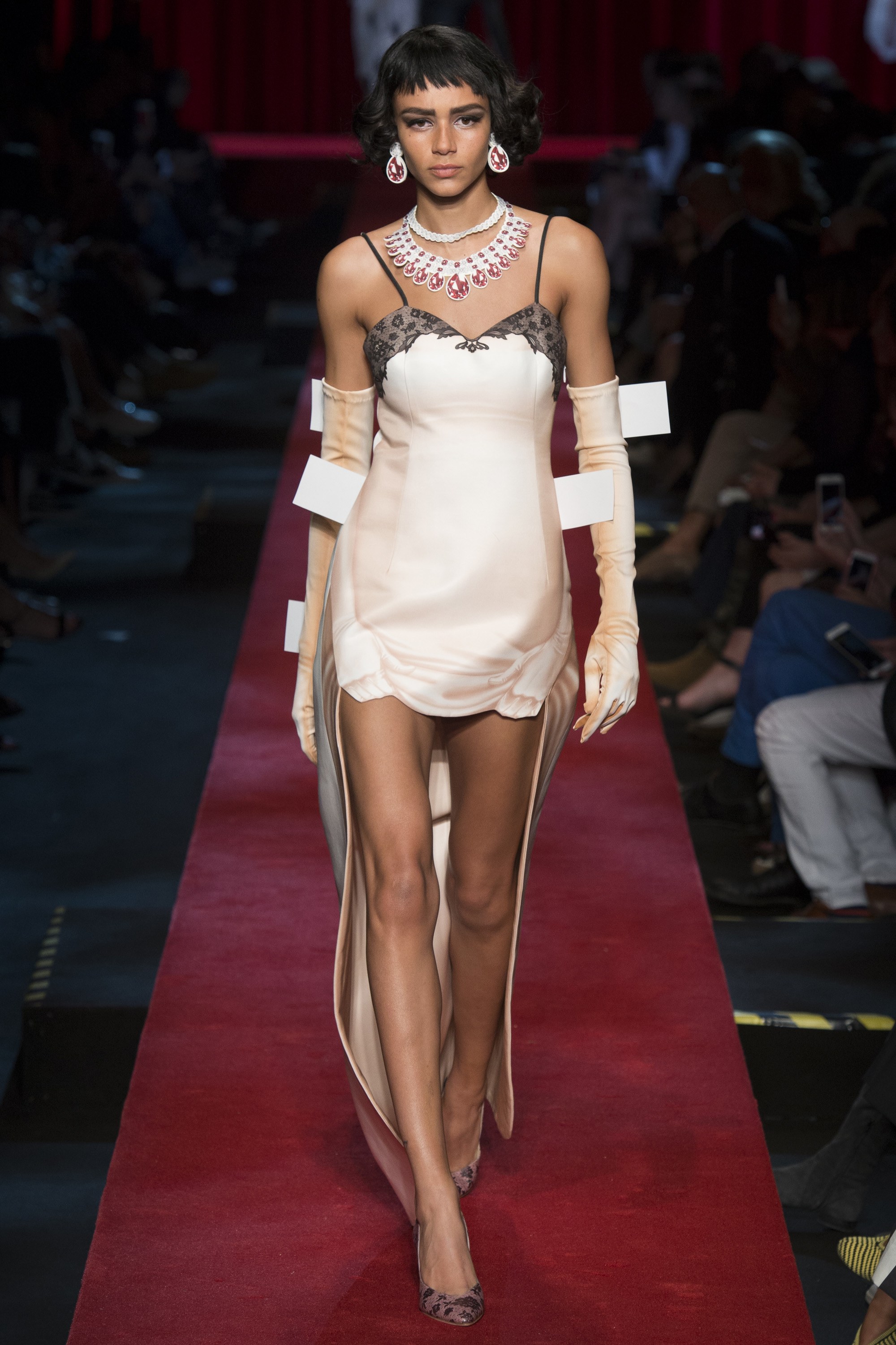 Look 48