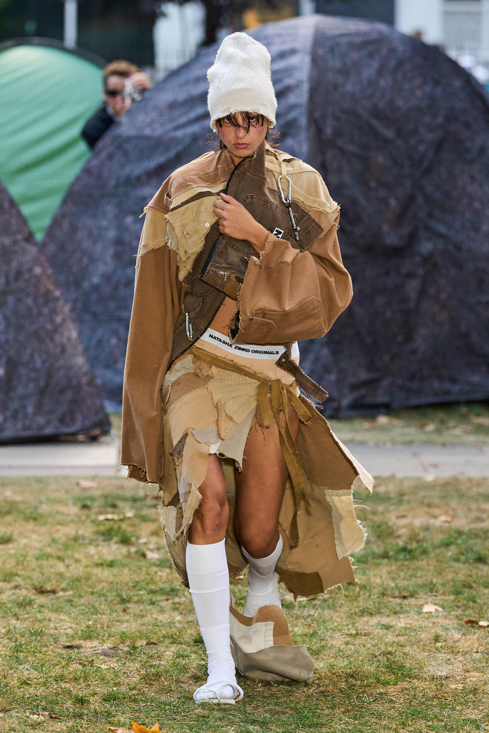 Look 11
