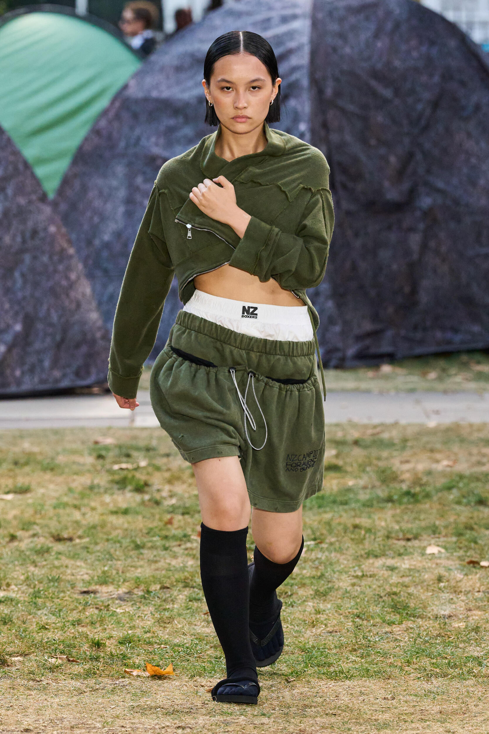 Look 17
