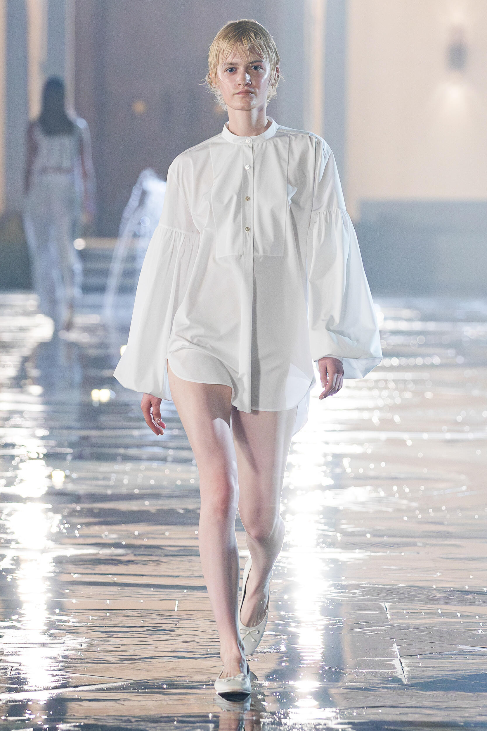 Look 5