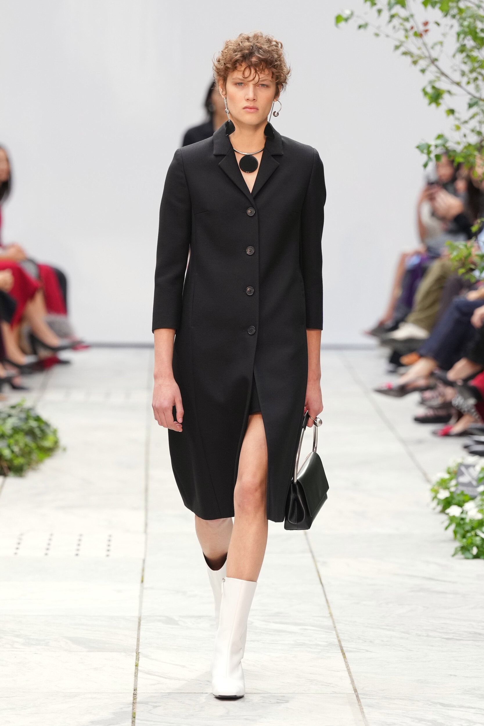 Look 1