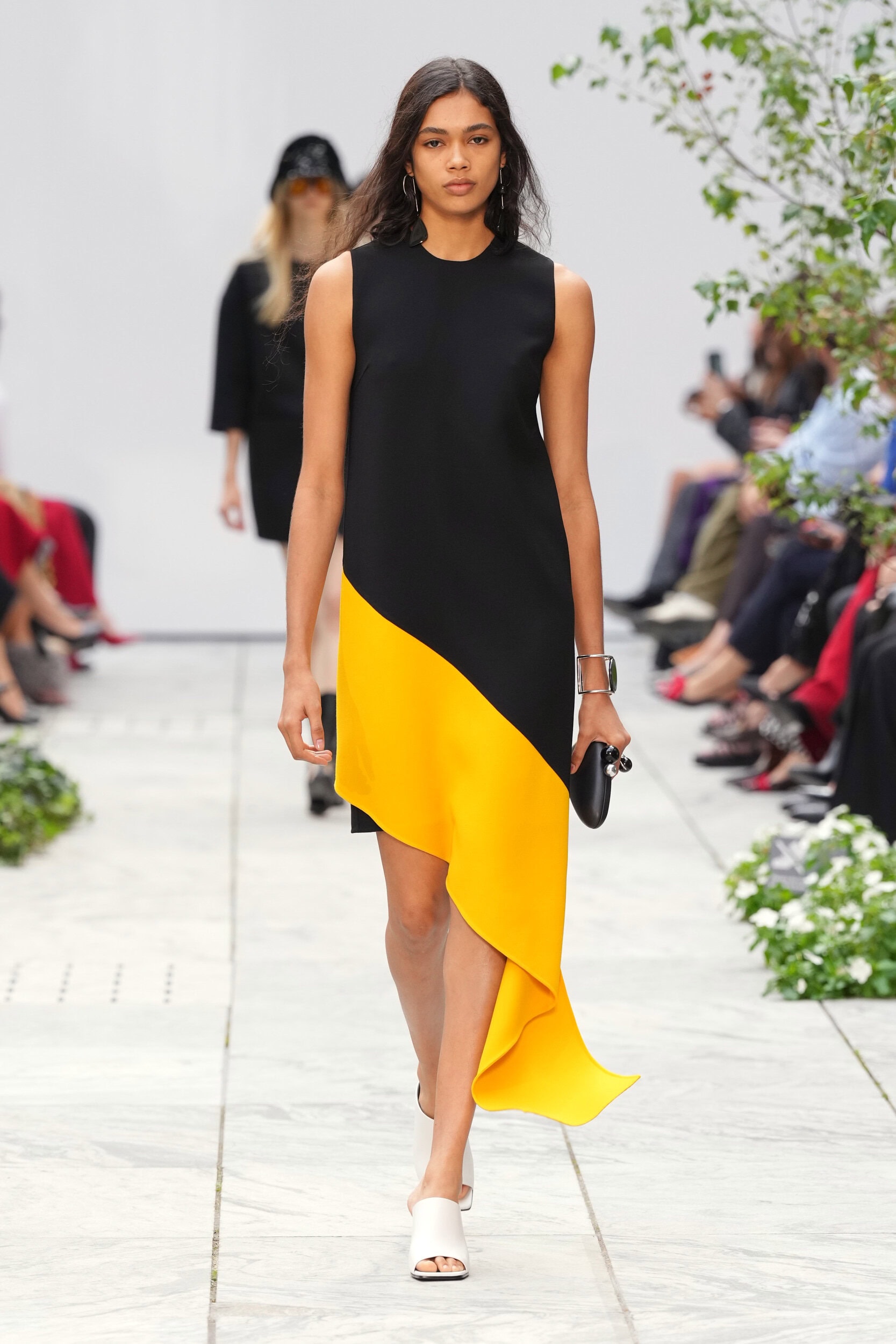 Look 7