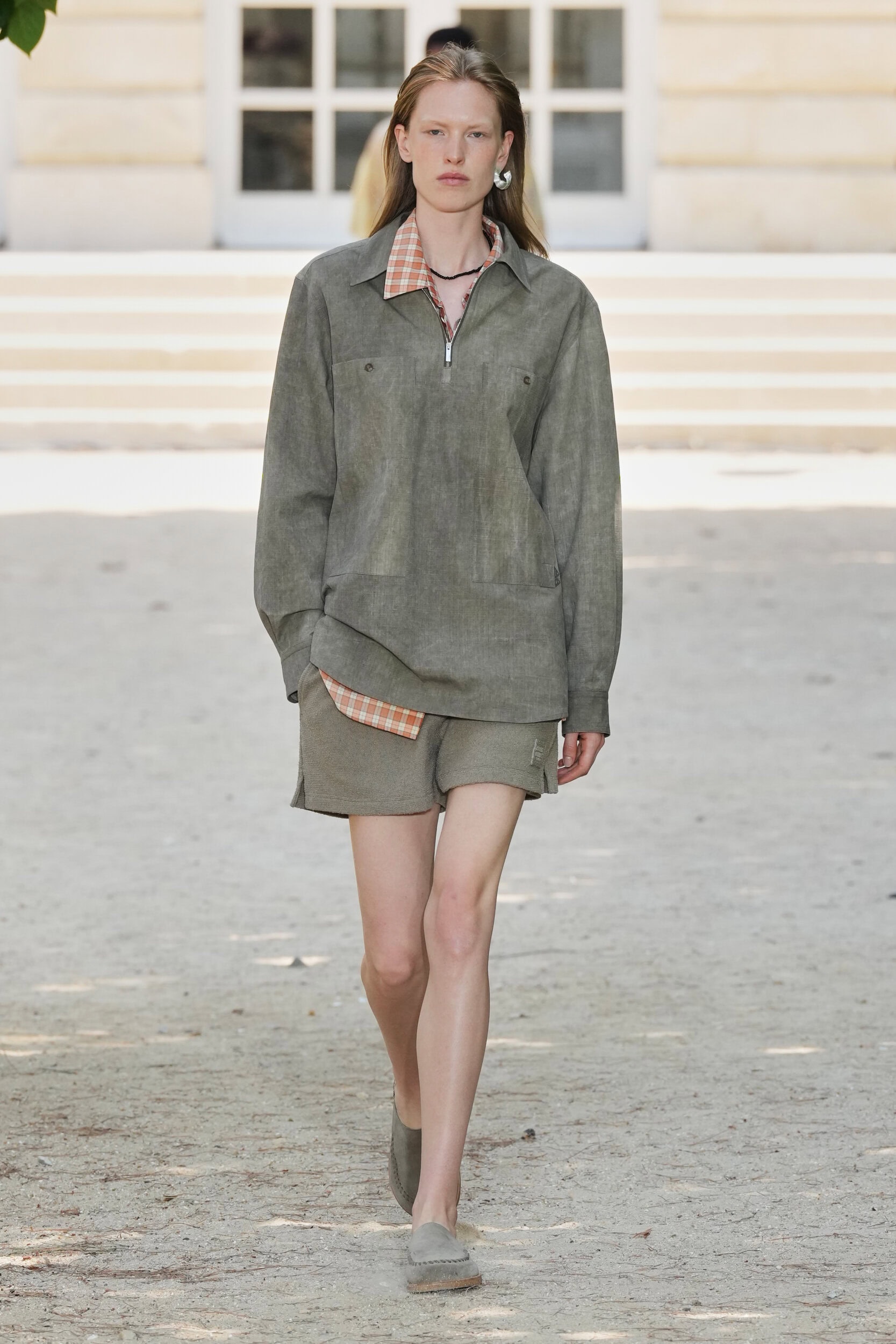 Look 5
