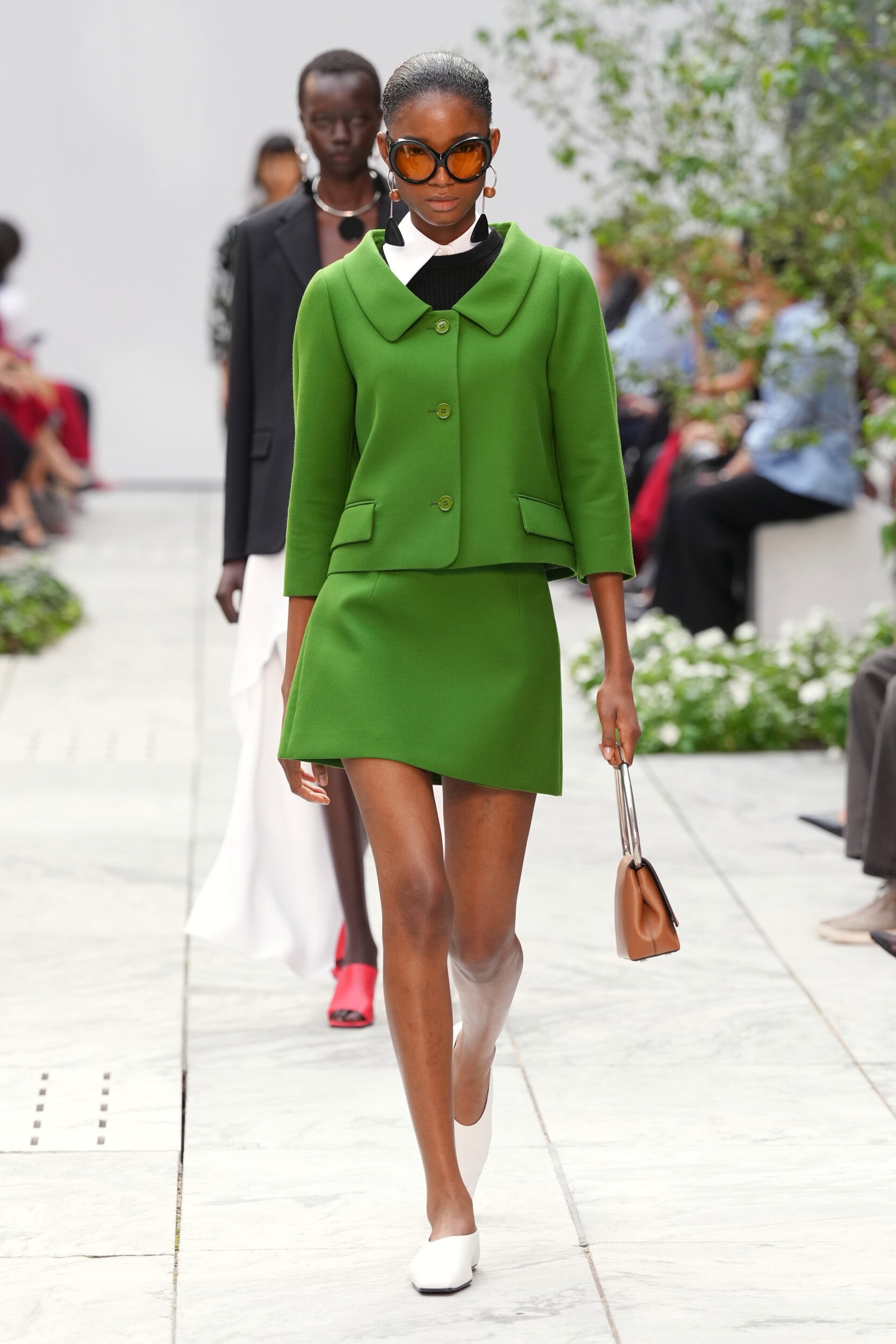 Look 9