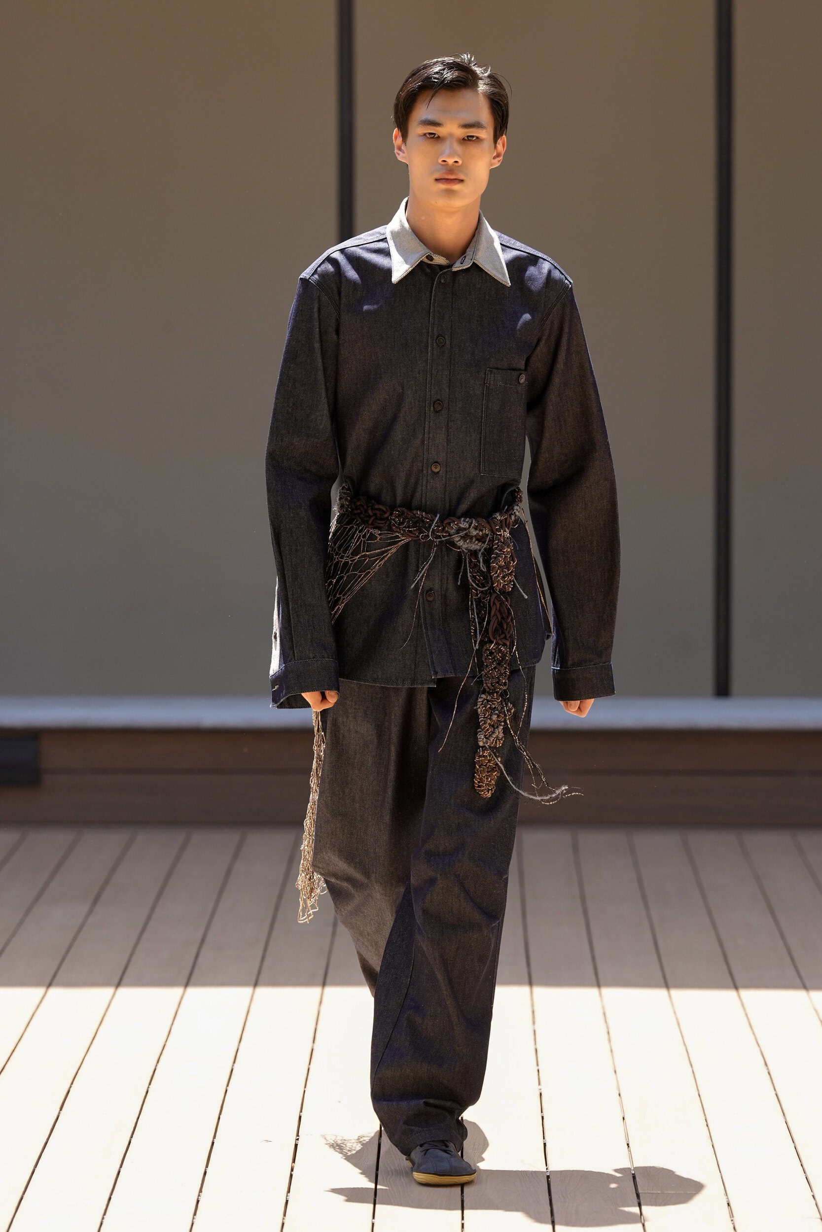 Look 11