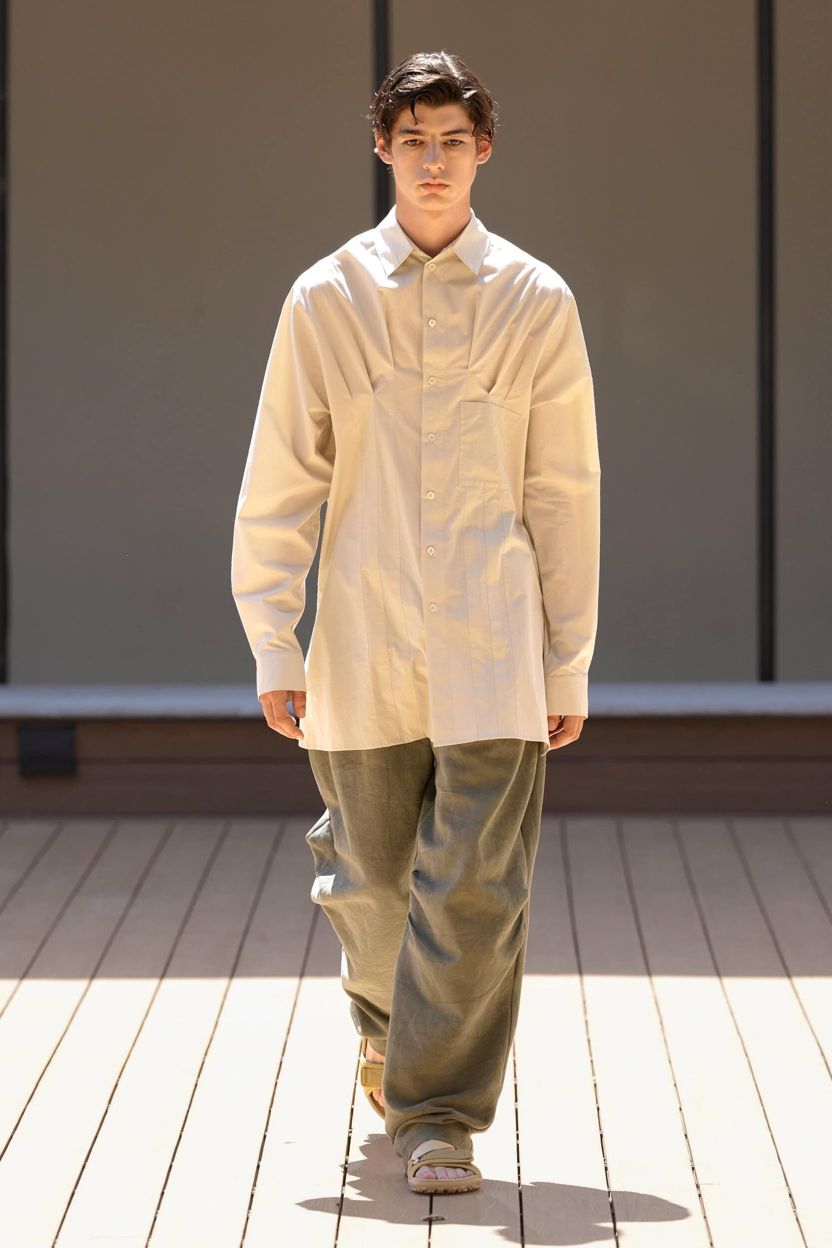 Look 17