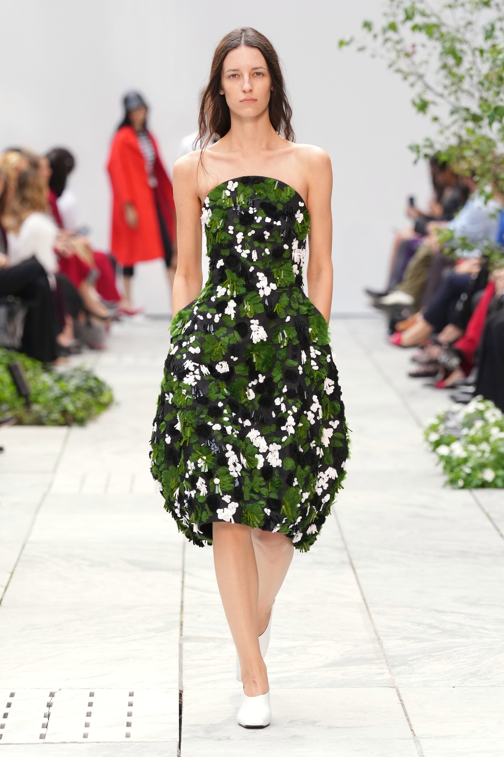 Look 19