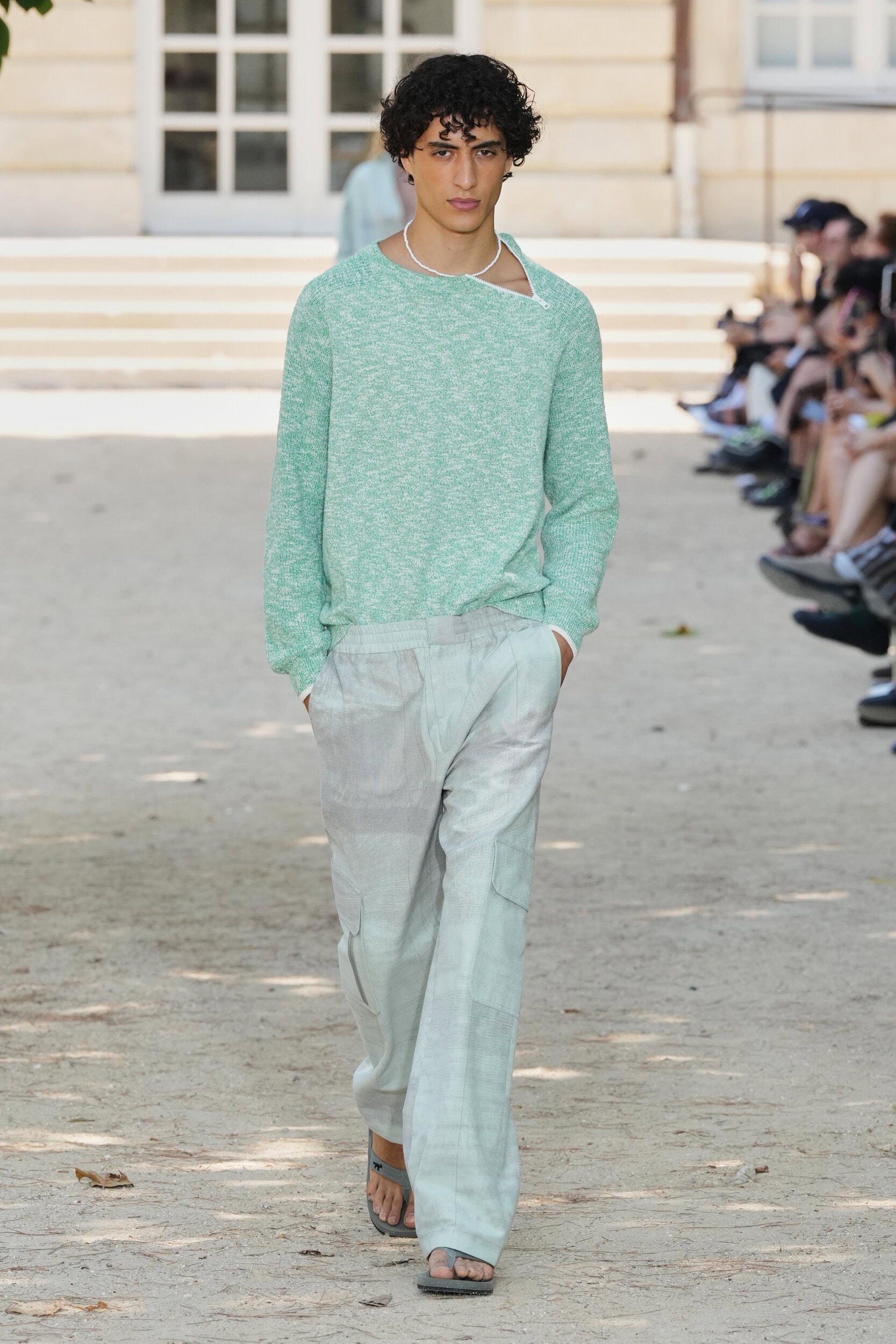 Look 14
