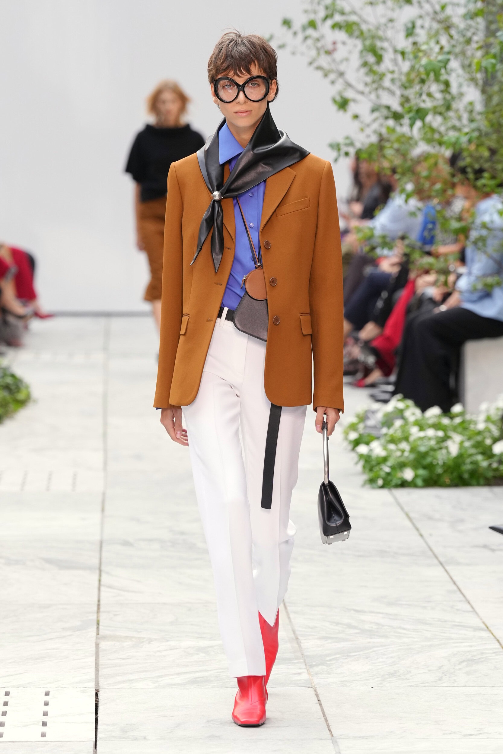 Look 23