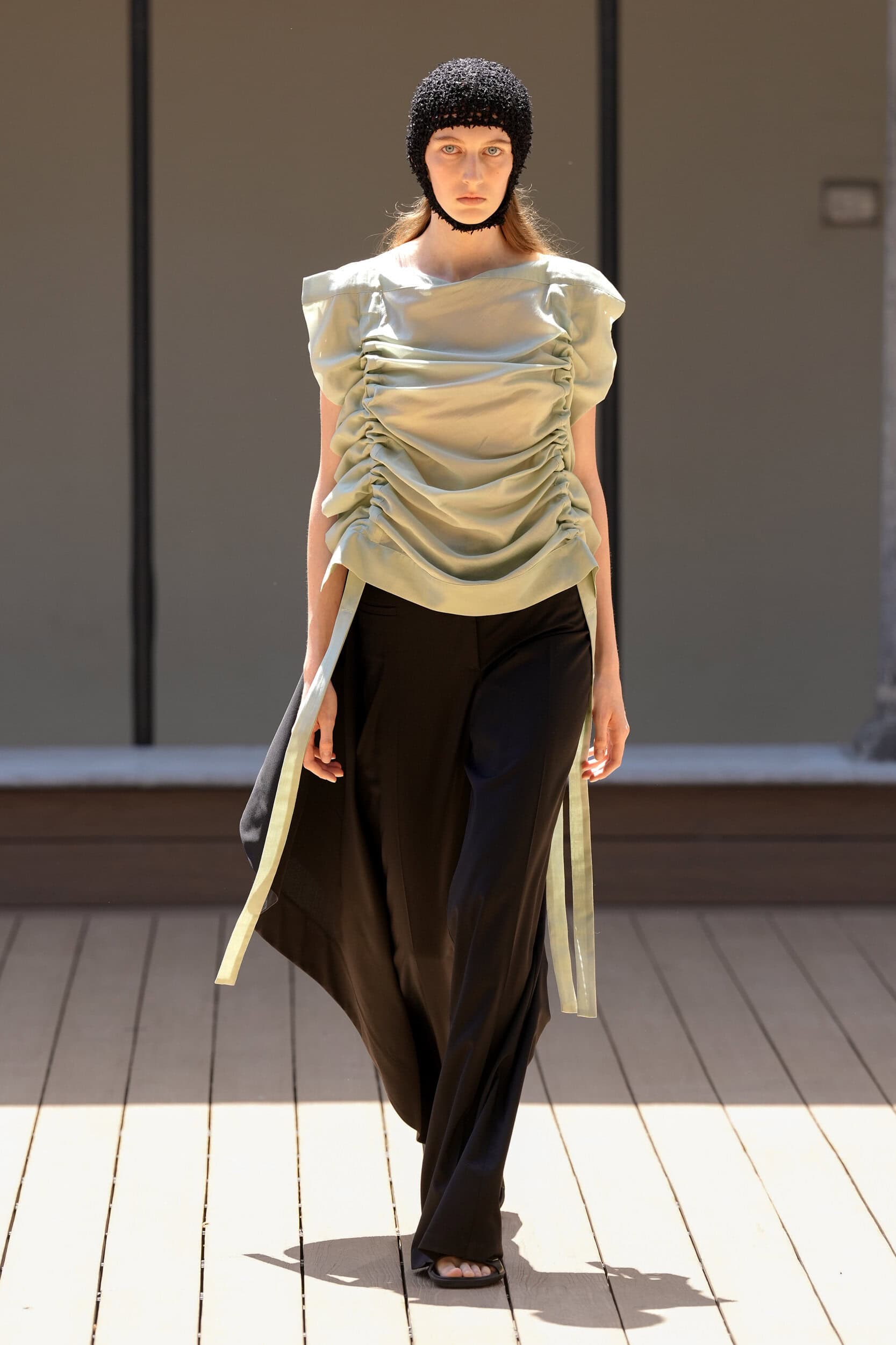Look 25