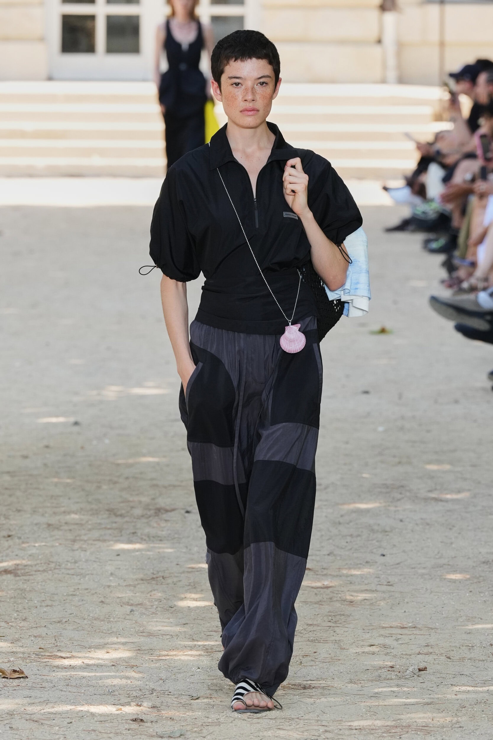Look 23