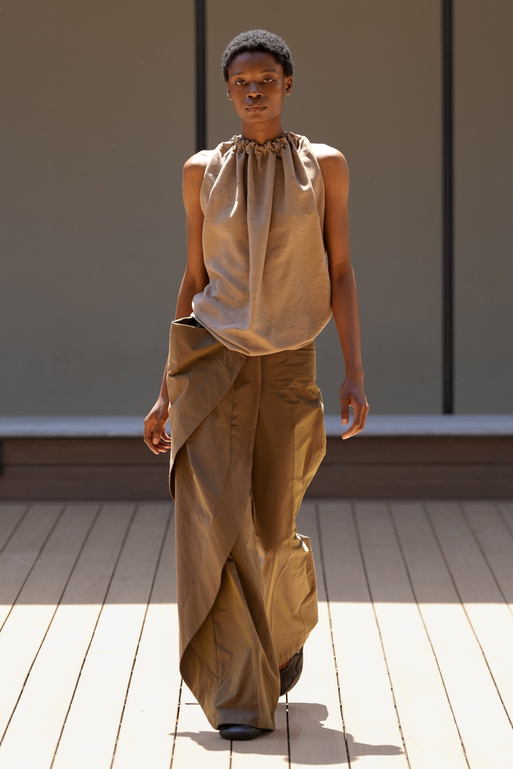 Look 29