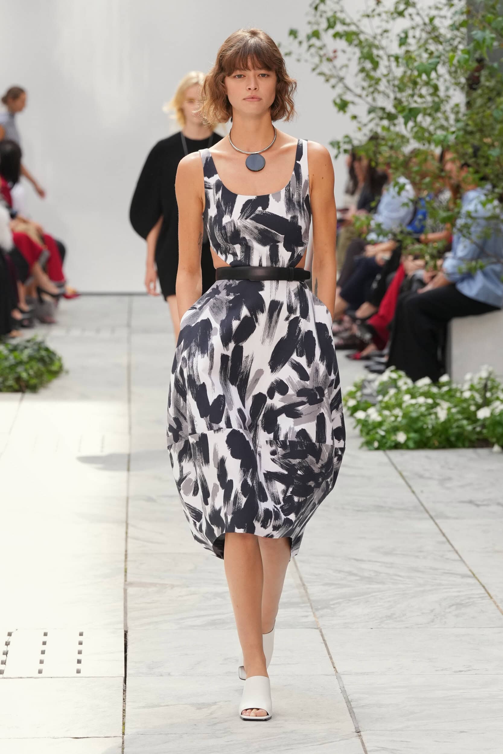 Look 44